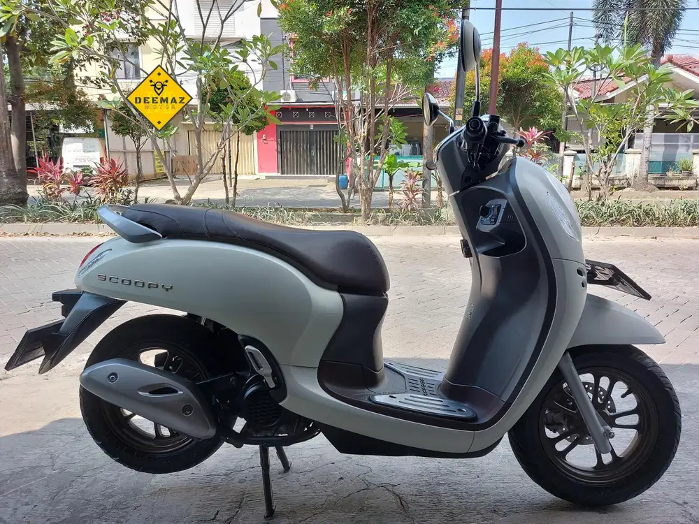 (DP 200 Rb)‼️ Scoopy Prestige Keyless Putih 2024 Cash & Kredit