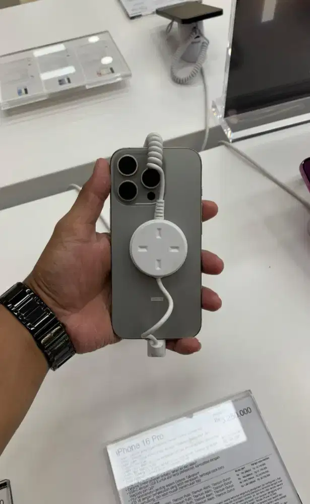 iPhone 16 pro 128/256 cicil murah