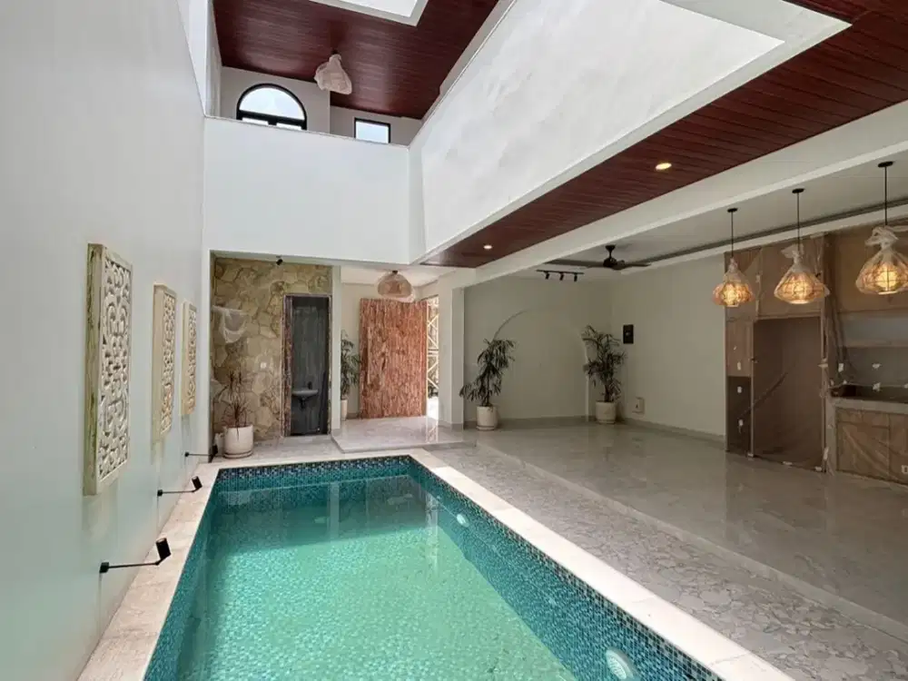 Villa Mewah 3 BR dengan Rooftop dan Ocean View