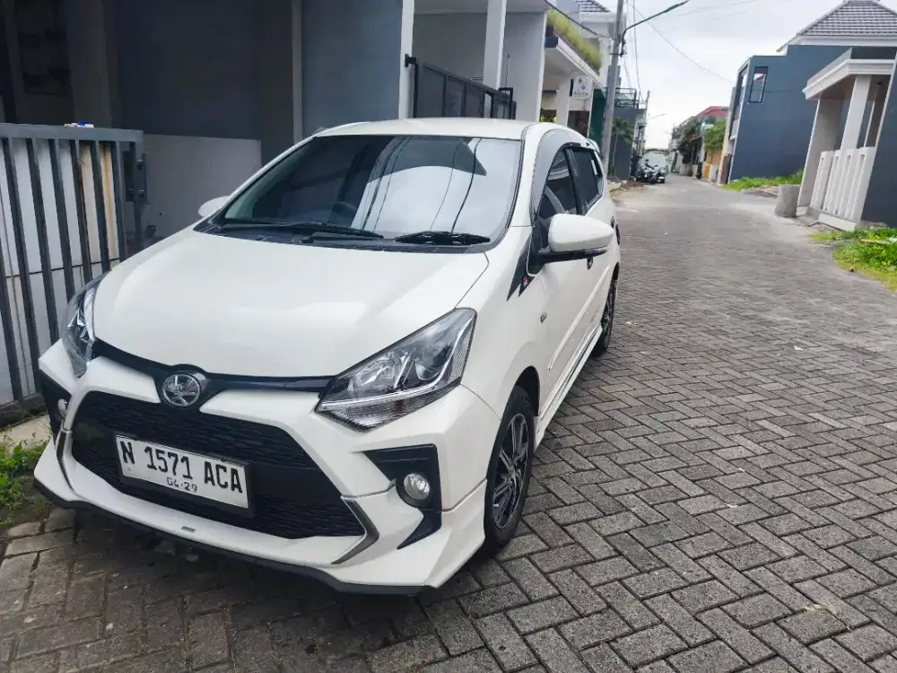 toyota agya (2022)
1.2 GR Sport Bensin-AT