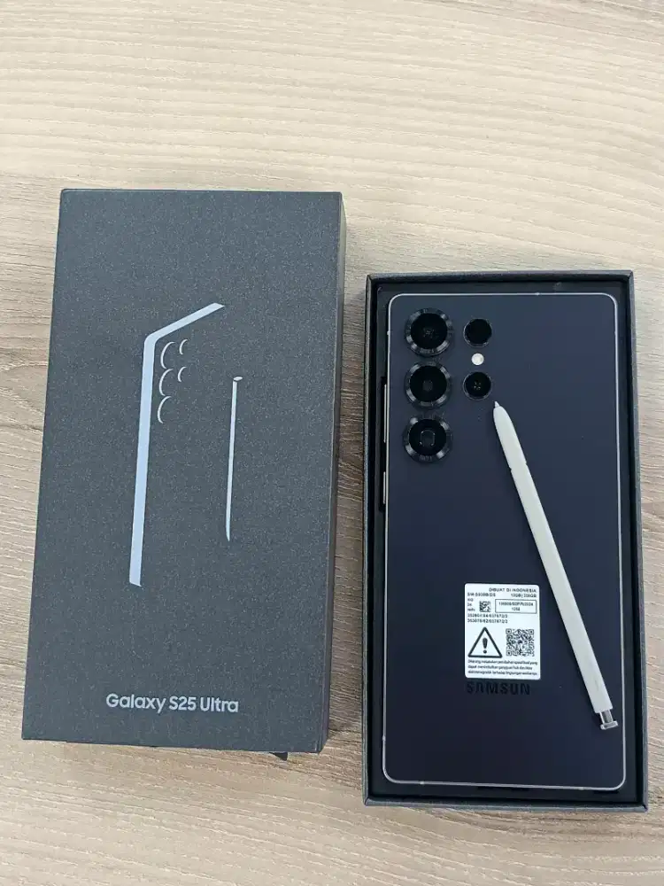 Samsung Galaxy S25 Ultra 12/256Gb Sein Mulus lengkap