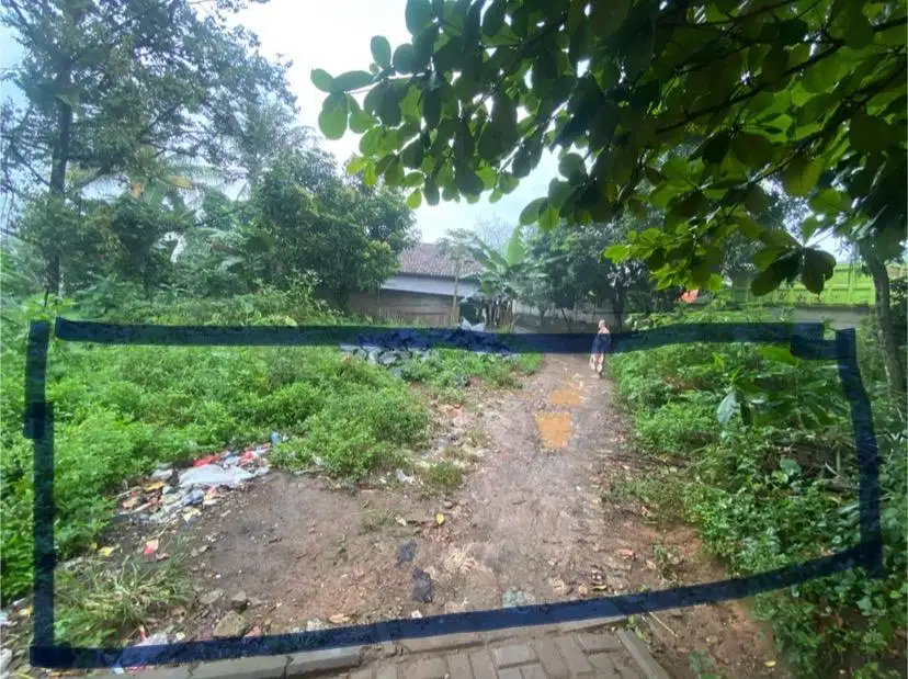 Di jual cepat tanah luas 300 meter