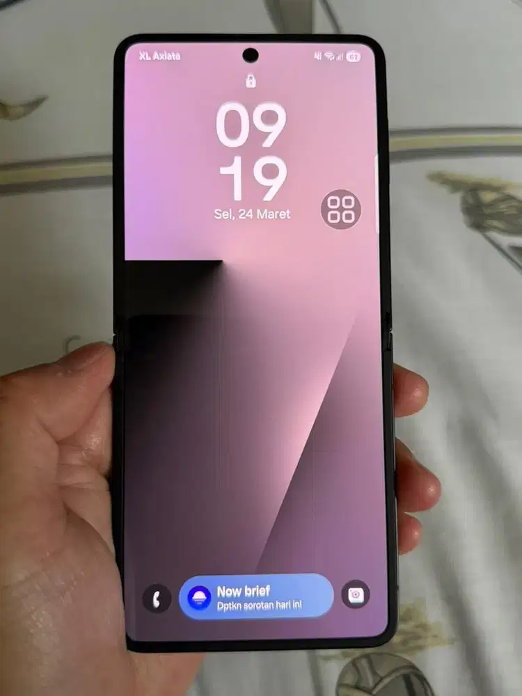 Samsung Z Flip 7 - 12/256 GB - Jetblack - Sein