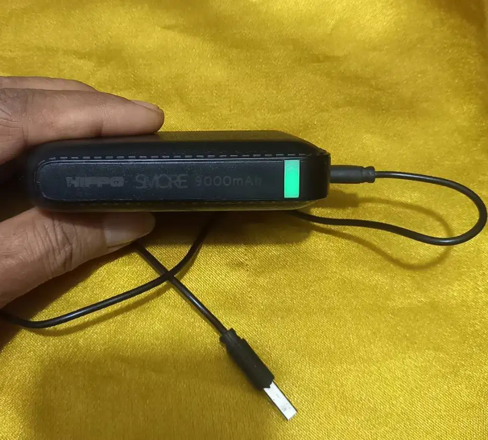 Power Bank Hippo Smore ,Kapasitas 9.000mAh,Brg.bagus,berat,normal,NET.