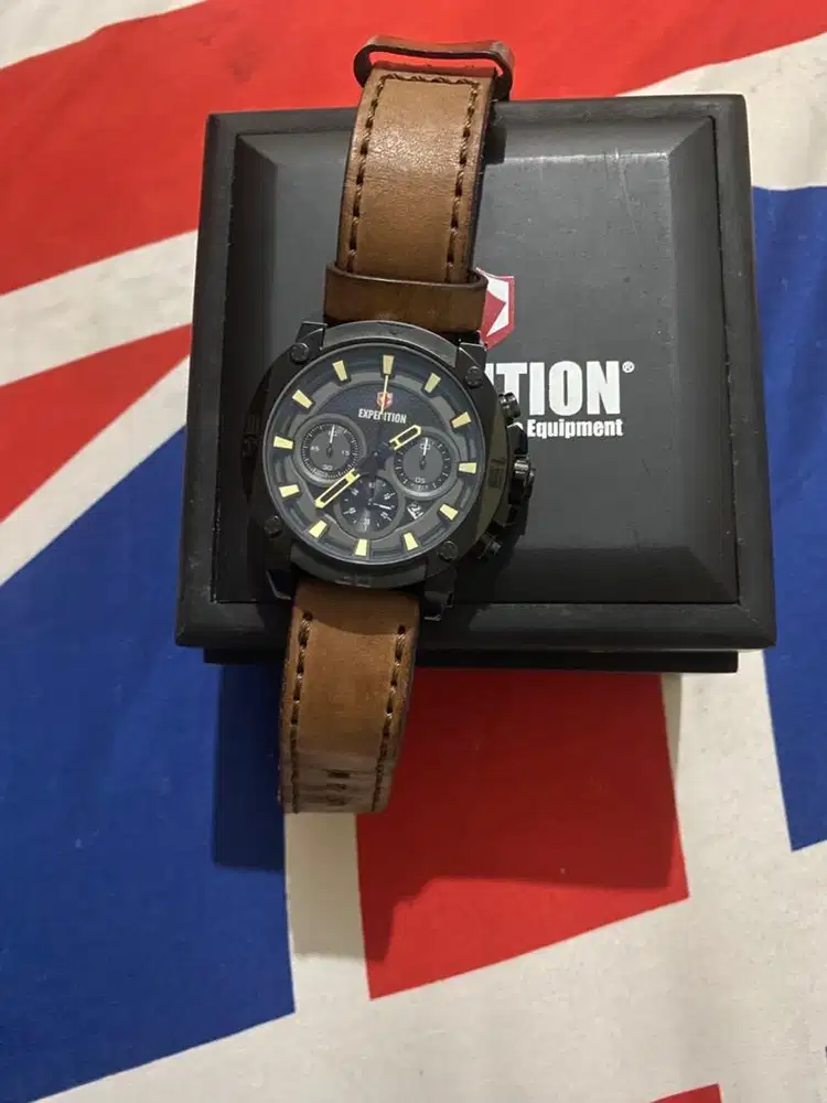 Jam expedition e6606m second