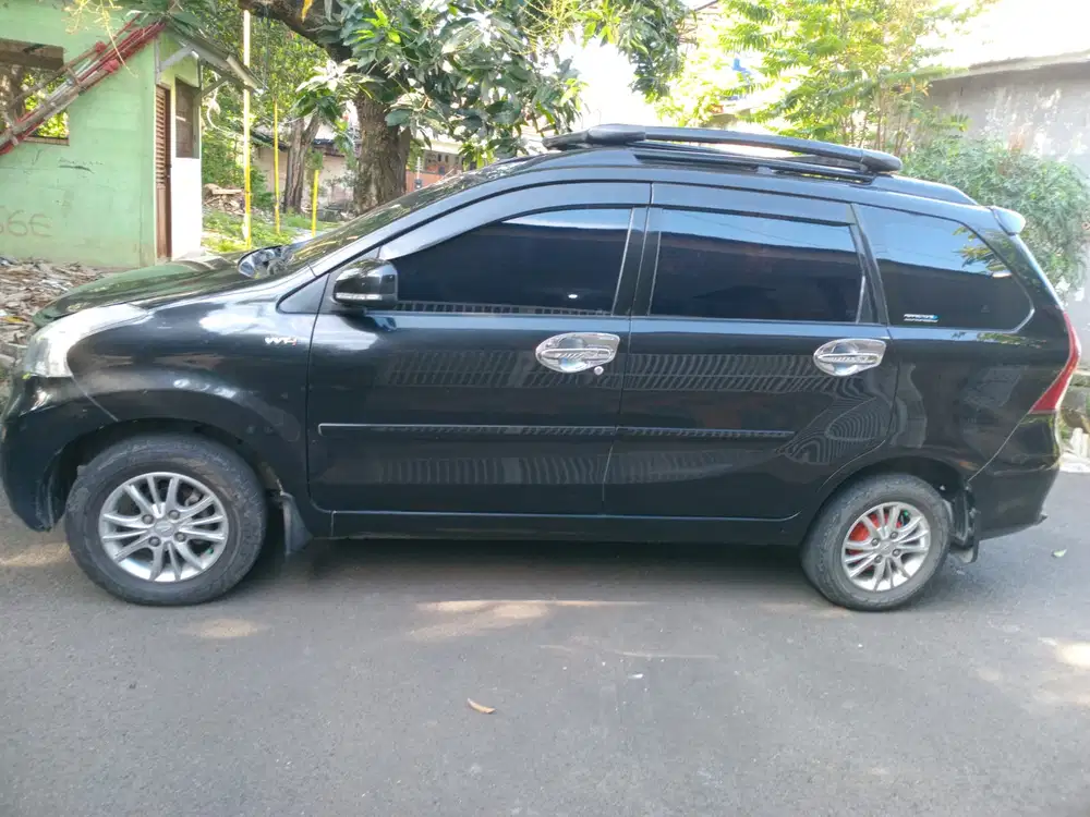 Daihatsu Xenia 2013 Bensin