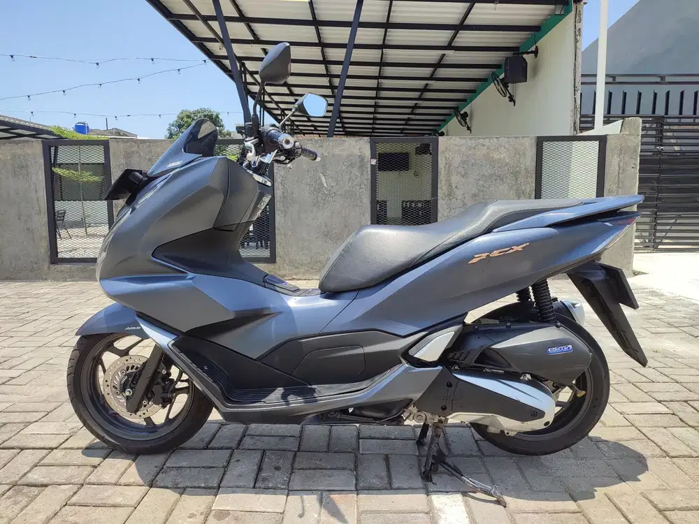 HONDA PCX 160 ABS TAHUN 2022 CAKEUP BINGITS