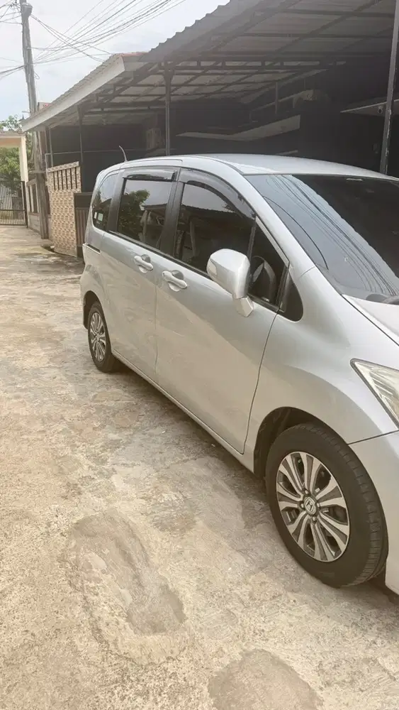 Honda Freed 2015 Bensin
