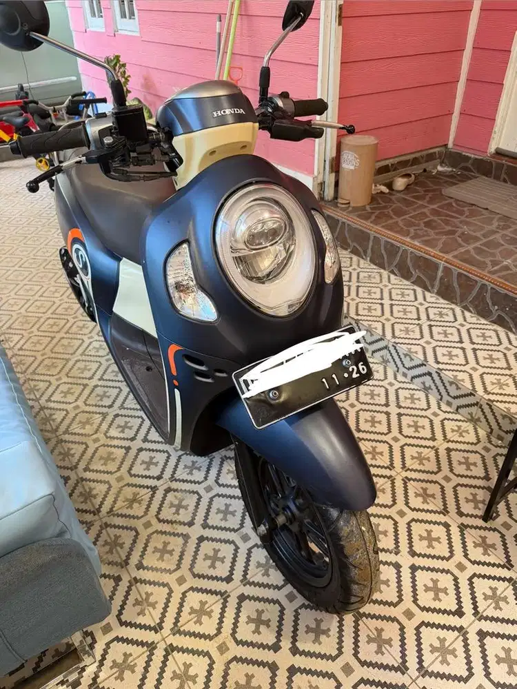 Di Jual Motor Honda Scoopy Sporty tahun 2021