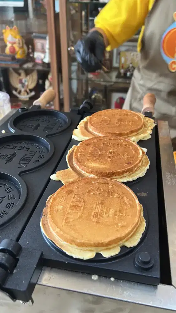 karyawan coin pancake
