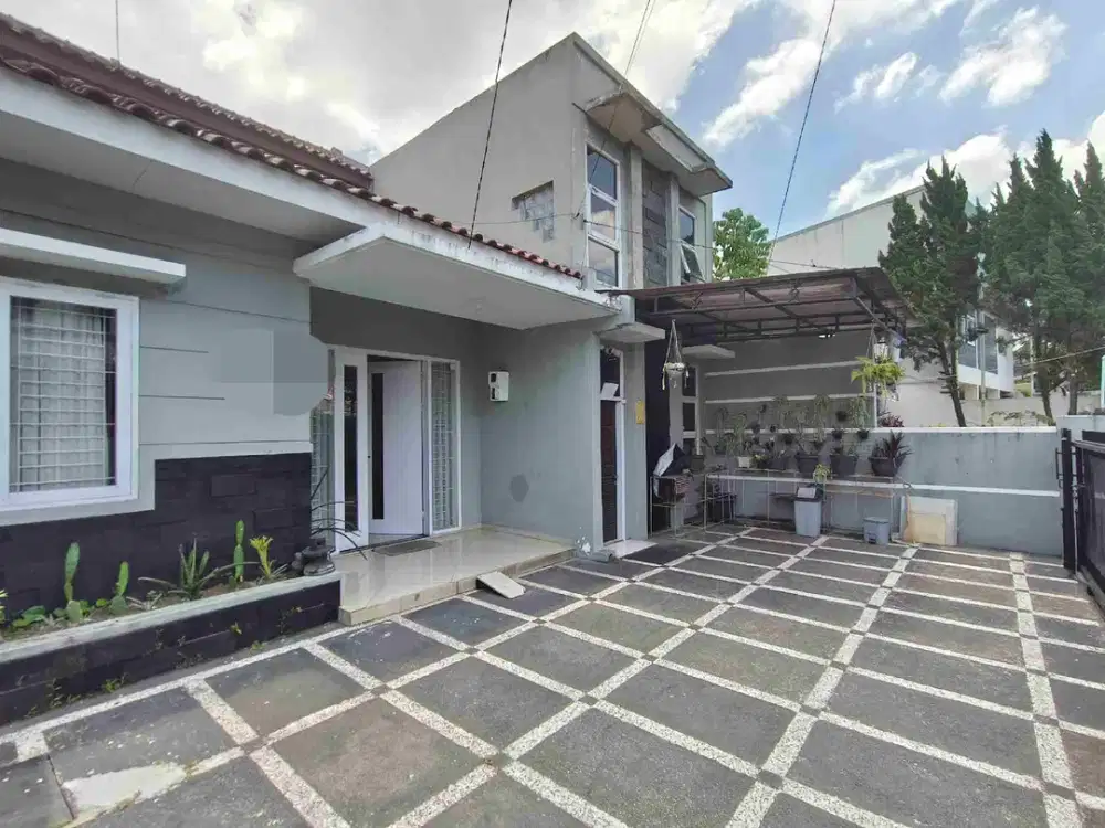 Jual Murah Rumah Lok Supratman dkt Jln Anggrek Gasibu Bandung Suci