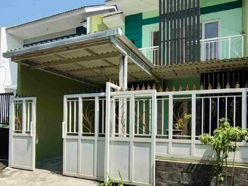 Dijual Rumah Green mansion , blok depan, depan tembok, dekat satpam.