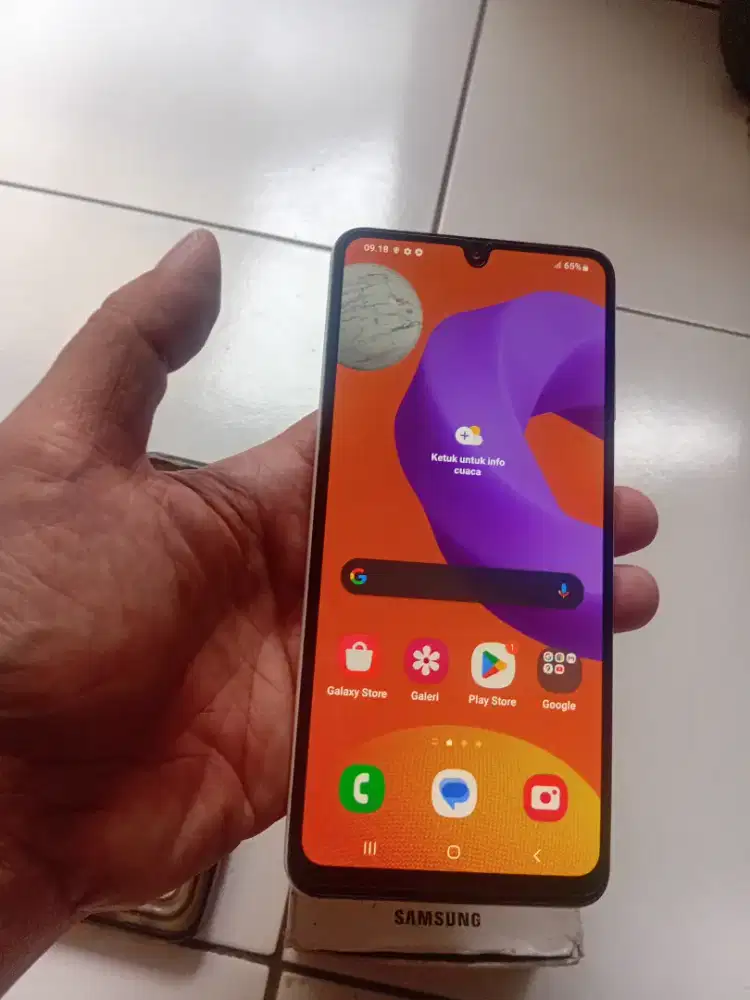 Samsung M22 NFC ram 8gb (6+2) 117gb lengkap mulus segel bonus