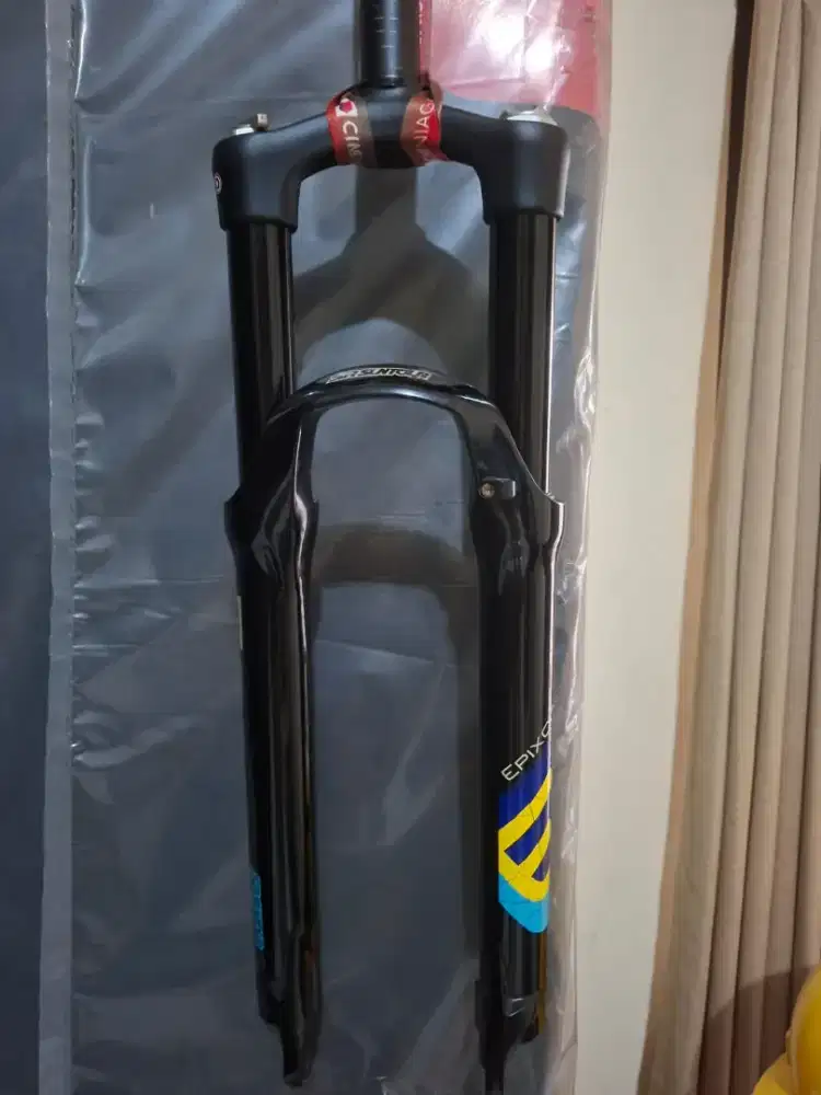 Fork MTB SUNTOUR EPIXSON