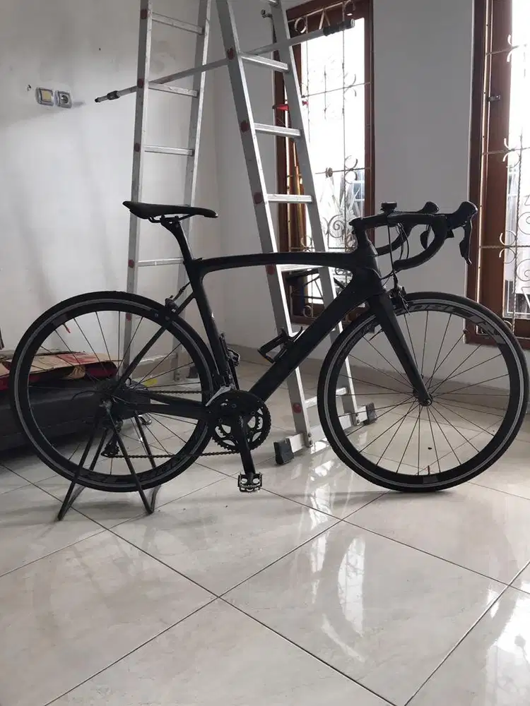Road bike carbon