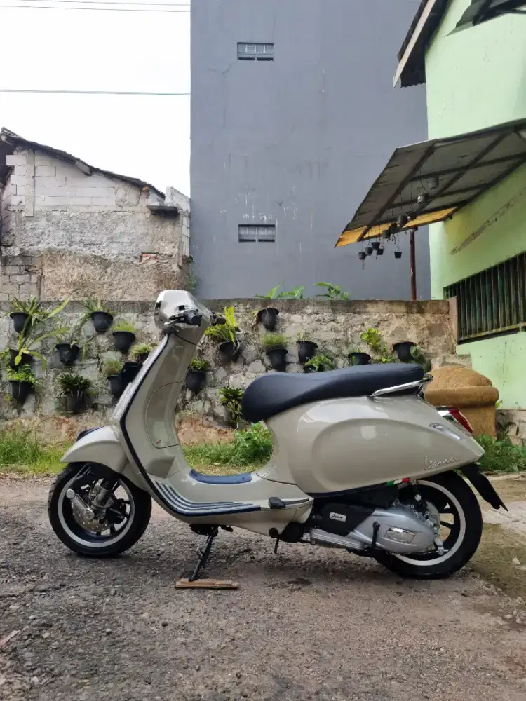 Vespa primavera 2022 Abs IGet Low KM