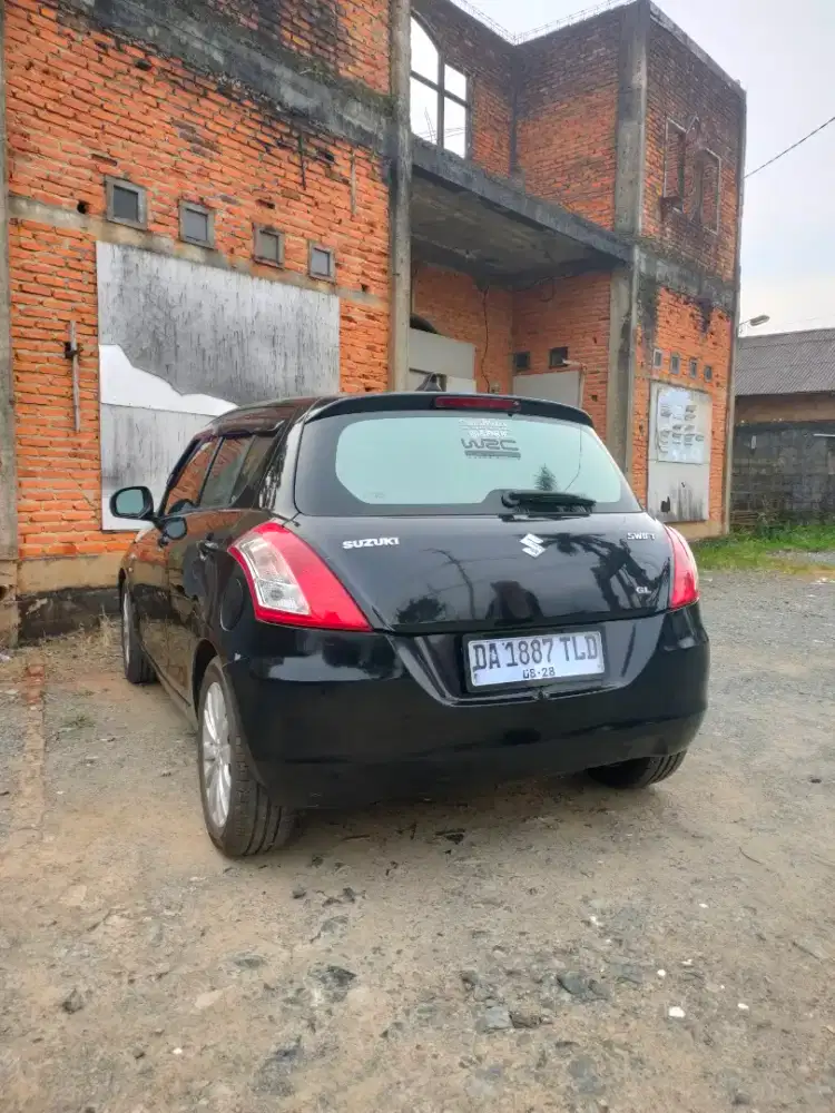 Jual Mobil Swift 2013