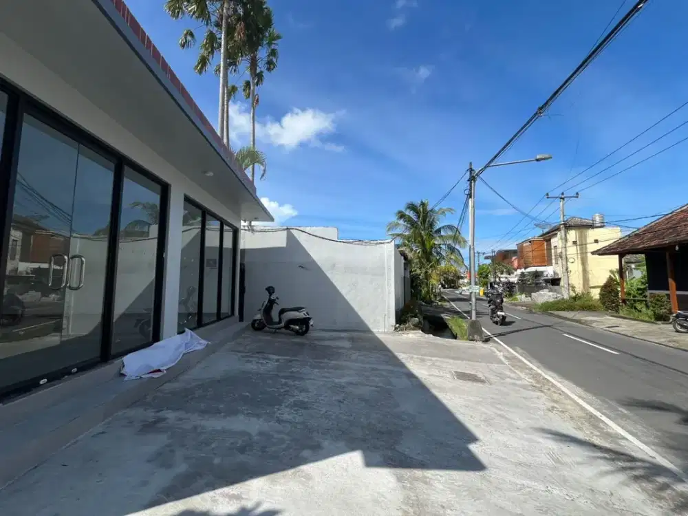 Ruko Strategis for Rent – Tumbak Bayuh, Canggu Area Kesempatan emas untuk mengembangkan bisnis Anda Di kawasan berkembang pesat dan Ramai