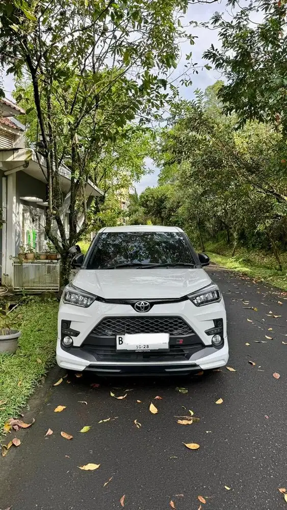 Cash 2023 raize gr sport 11 rb low km tuker tambah