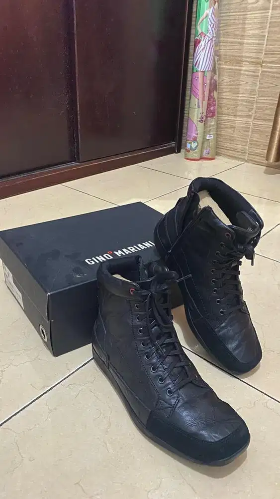 Sepatu Formal Kulit Gino Mariani Elario 15