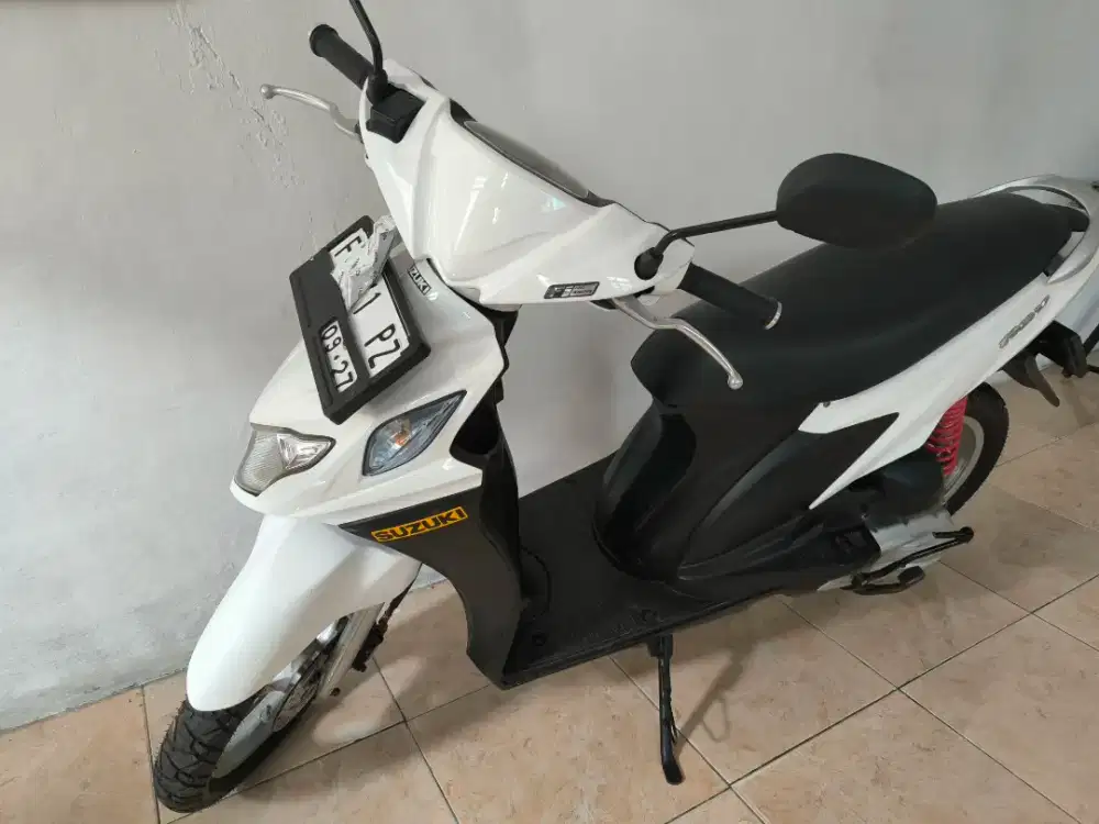 Suzuki Nex 1 Putih