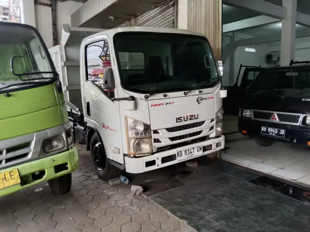 Isuzu Elf NMR71HD tahun 2022 Dump