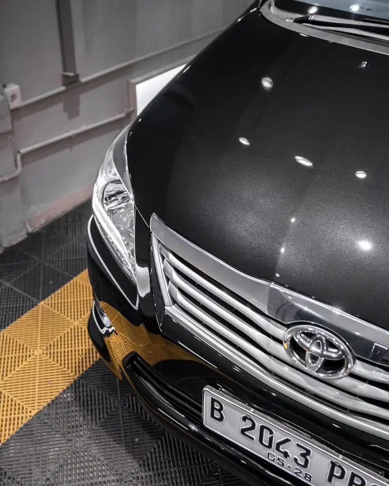 Toyota Kijang Innova 2012 Bensin