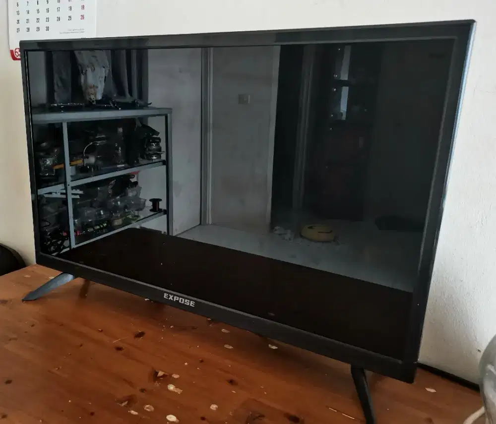 Expose TV 32 Inch