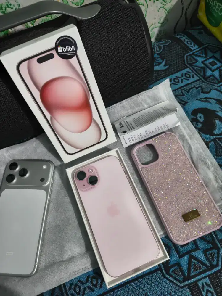 iPhone 15 Pink Resmi Blibli 128GB Like New Fullset Garansi Panjang