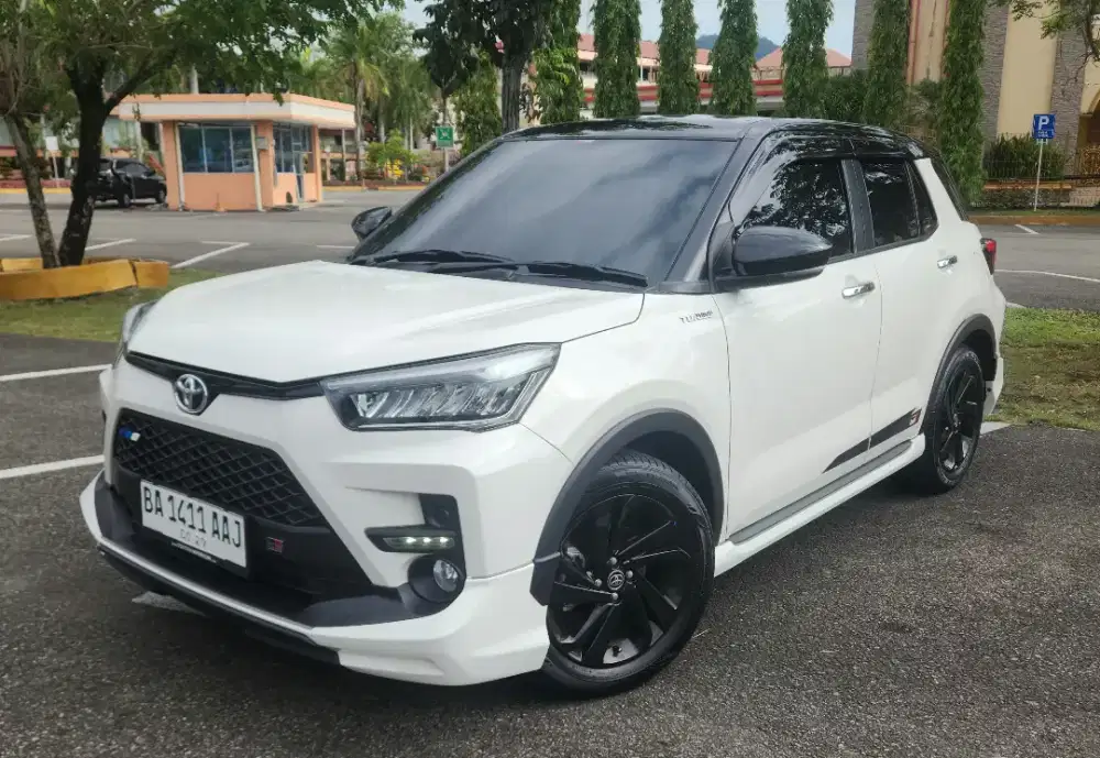 DiJual Toyota Raize GR