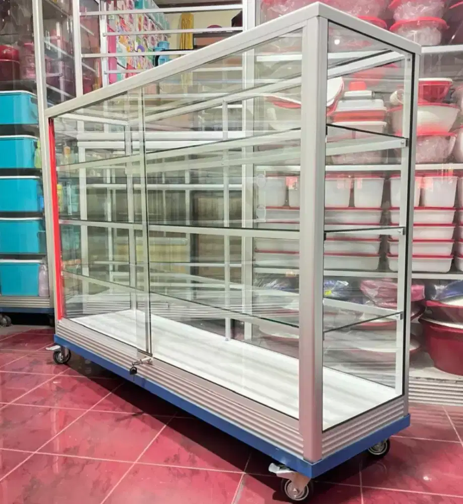 Etalase Ukuran 1,5Mx1M PAKE RODA BESAR