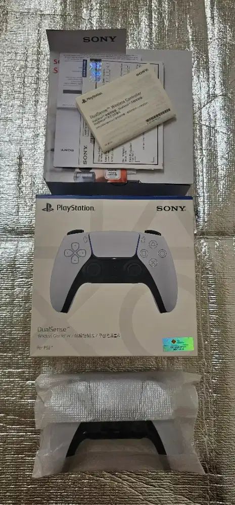 Stik PS5 DualSense Original Like New 99,9% – Mulus Banget!