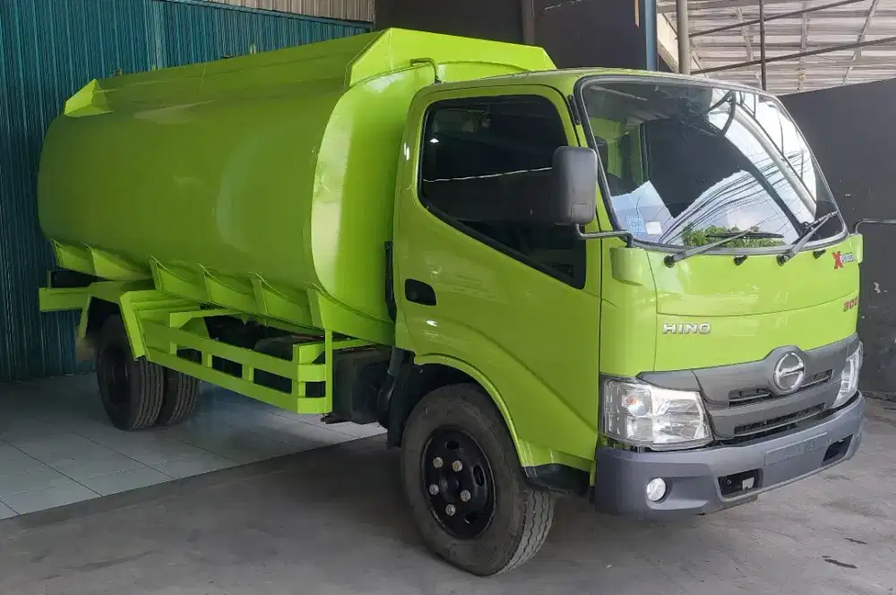 Tangki 10KL gress seperti baru