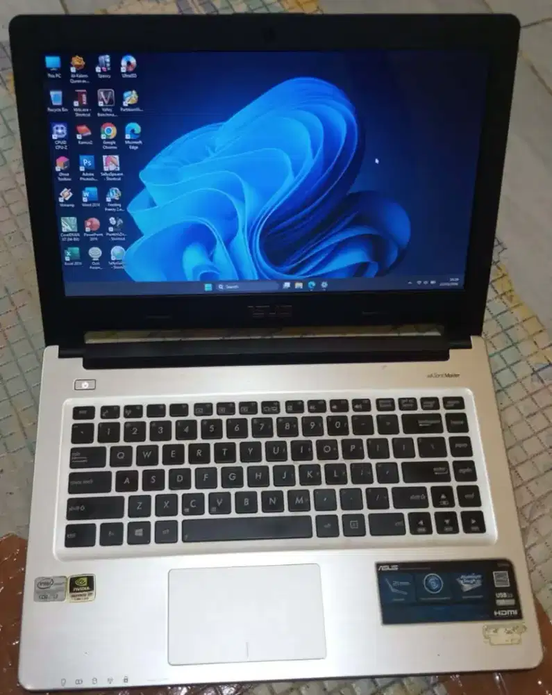 Laptop Asus K46CM