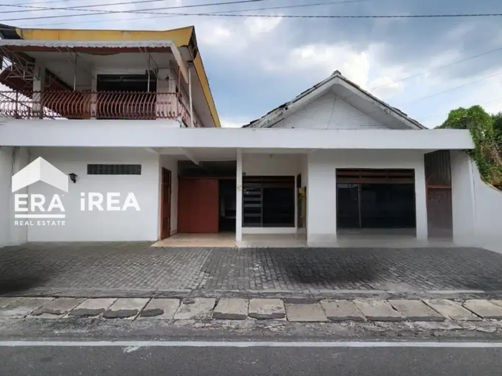 DIJUAL RUMAH DAN RUANG USAHA DEKAT STASIUN PURWOSARI SOLO