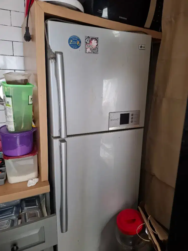 Kulkas LG 2 pintu