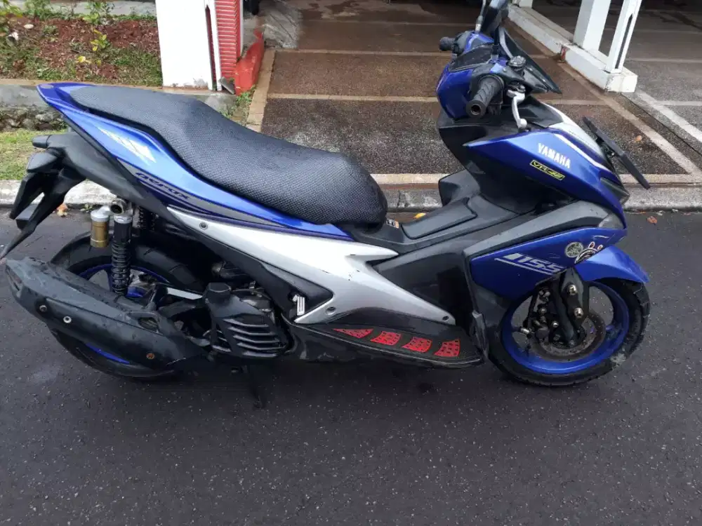Yamaha aerox 155 tipe R th 2017 lengkap stnk panjang