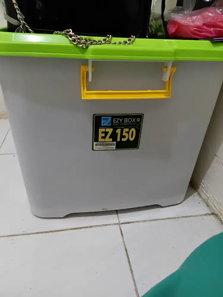 Box EZ 150L besar