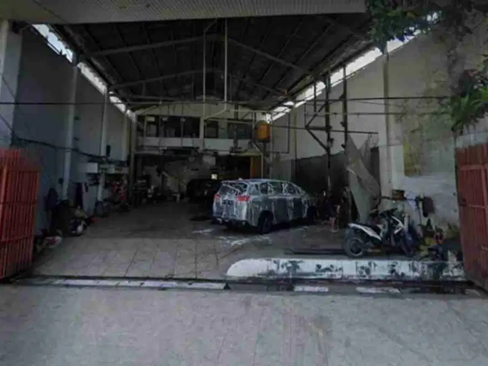 Disewakan gedung tempat usaha di Prapen