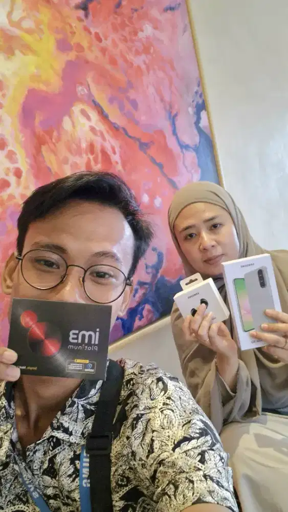 Samsung A56 8/256 Free samsung Buds Core & Adaptor 25W