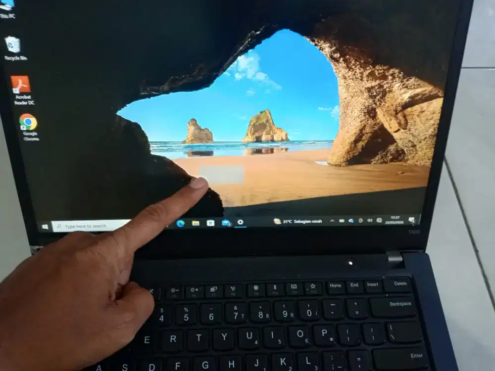 Laptop lenovo T490 i5 gen 8 ram16gb ssd 256 ngebut