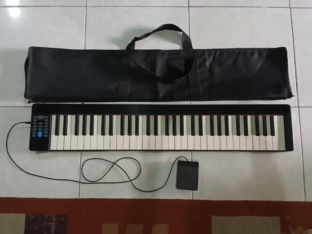 Piano Digital/Keyboard Bekas 61 Tuts Miigo Bonus Tas & Sustain Pedal