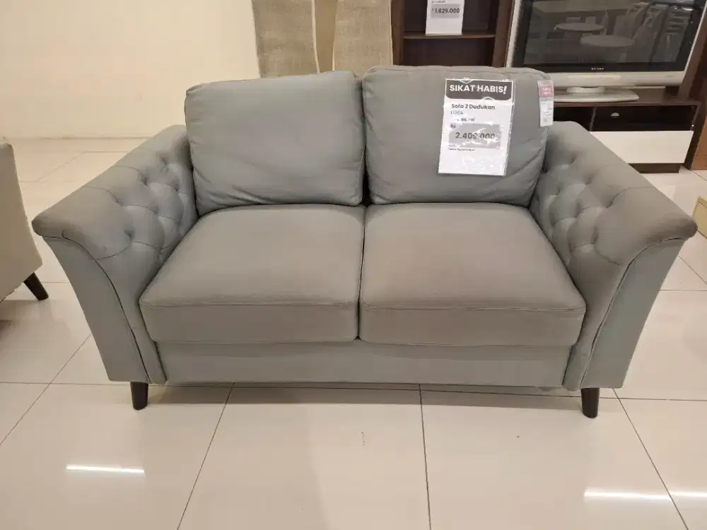 Sofa 2 Seat Ex Display Free Cuci
