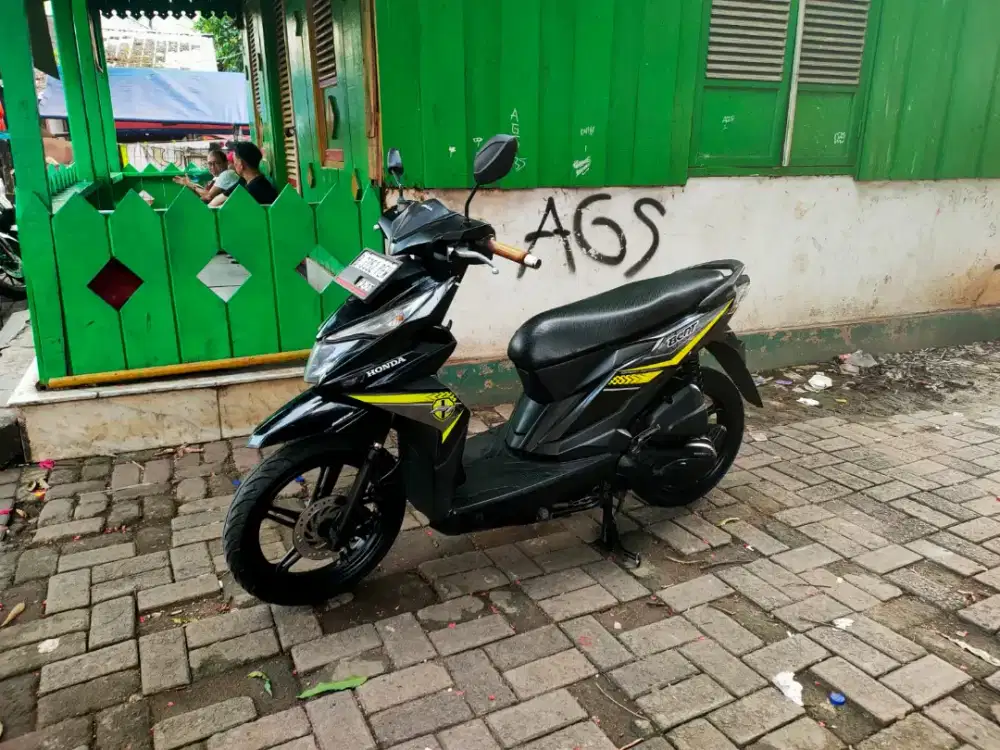 Honda Beat ECO 110cc Pajak Hidup Thn 2017