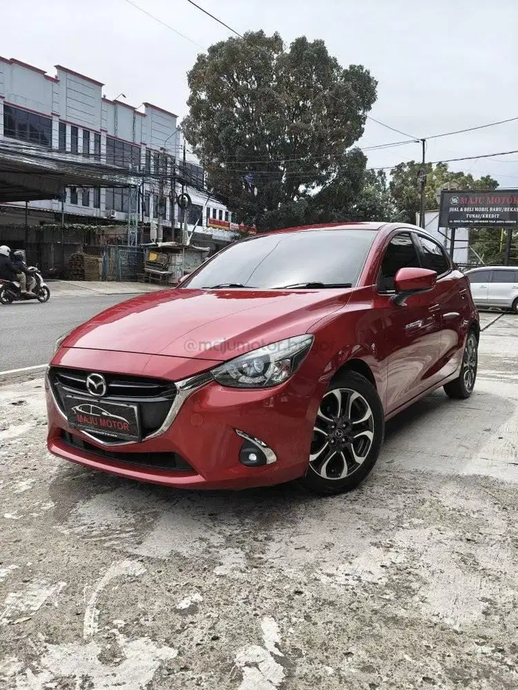 LOW KM! MAZDA 2 R 2017 SKYACTIVE MATIC