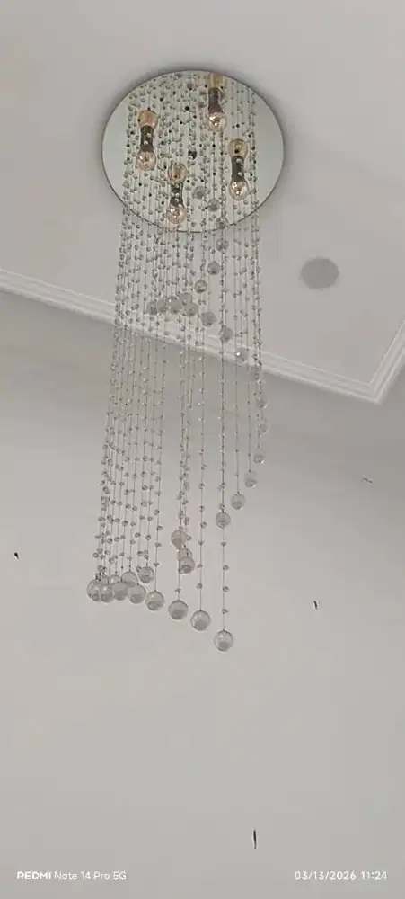 Dijual lampu kristal