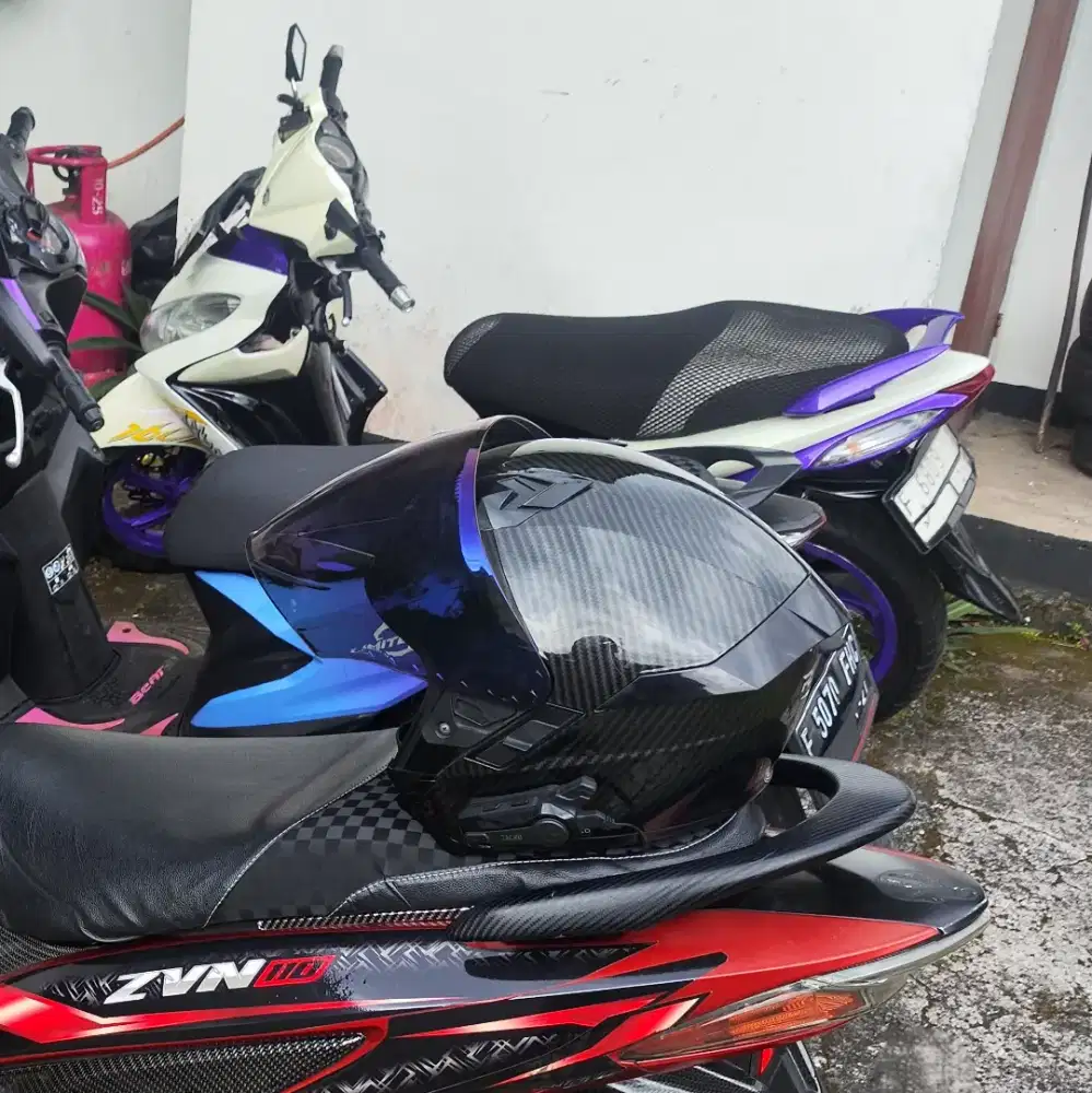 Helm RSV SV300 Carbon Graphic - HalfFace DV