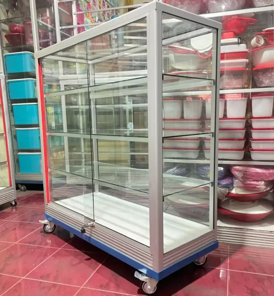 Etalase 1Mx1M Pake Roda & Kunci Buat Toko dll