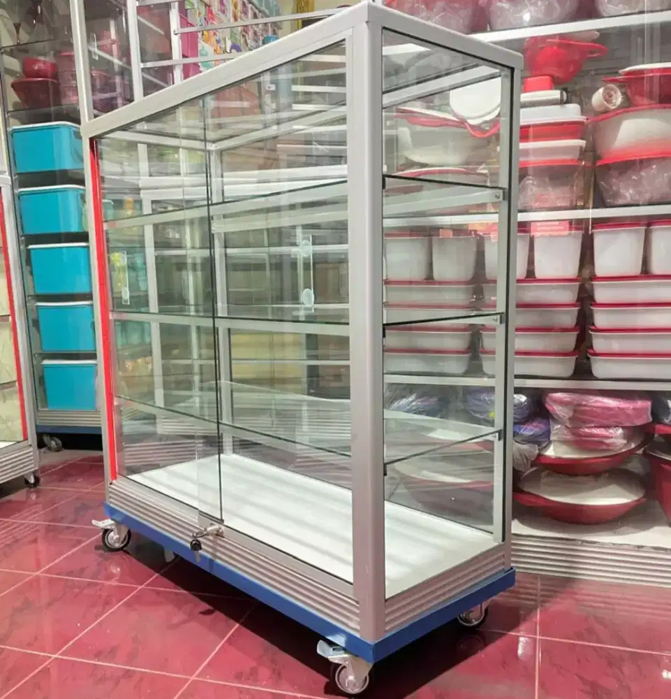 Etalase 1Mx1M Pake Roda & Kunci Buat Toko dll