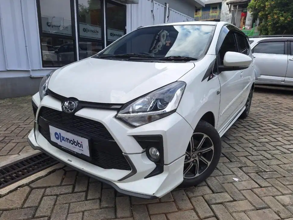 DP RENDAH Toyota Agya 1.2 GR Sport Bensin-AT 2022 FAJS